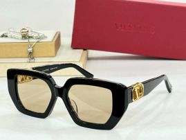 Picture of Valentino Sunglasses _SKUfw57426877fw